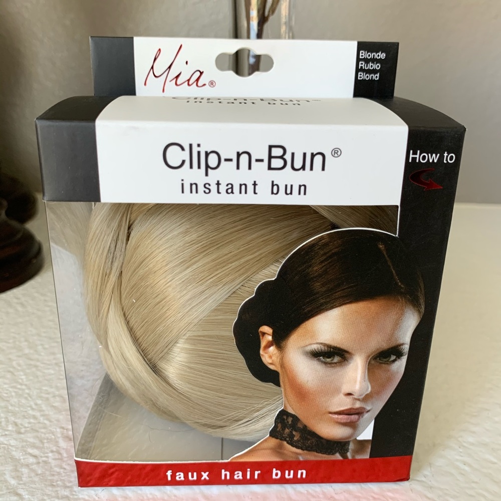 Mia clip in blonde ballerina bun